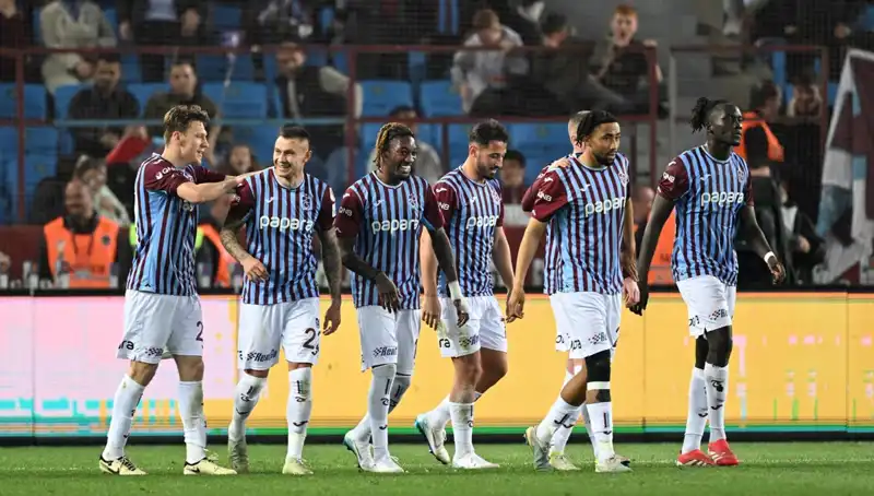 Trabzonspor'da Sakatlık Şoku: Fenerbahçe Derbisinde Yıldız Oyuncu Yok