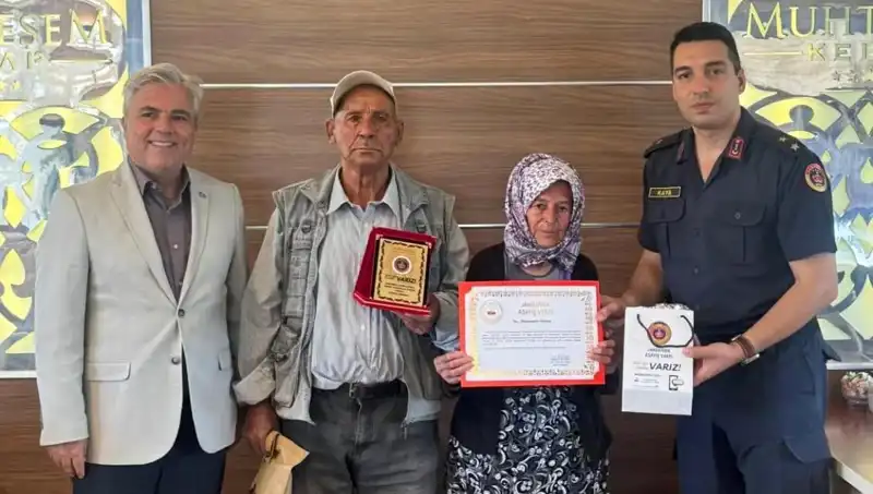 Jandarmaya Bağışlanan Evle Duygusal Bir Destan: İki Ailenin Hikayesi
