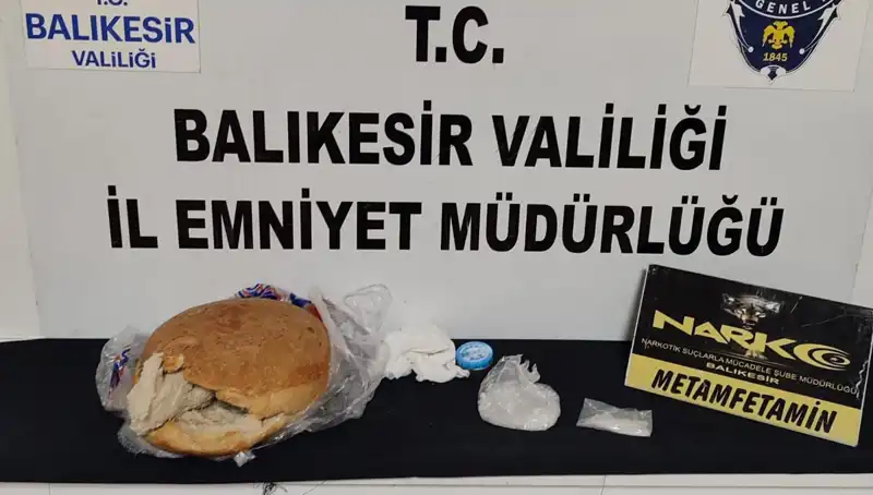 Uyuşturucu Skandalı! Ekmek İçine Gizlenen Maddelerle Yakalanan Çete Çökertildi