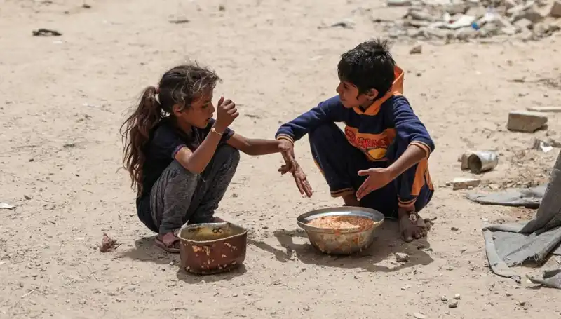 Gazze'de Zalim Savaşın Kurbanı: Dört Yaşındaki Çocuk Açlıktan Hayatını Kaybetti