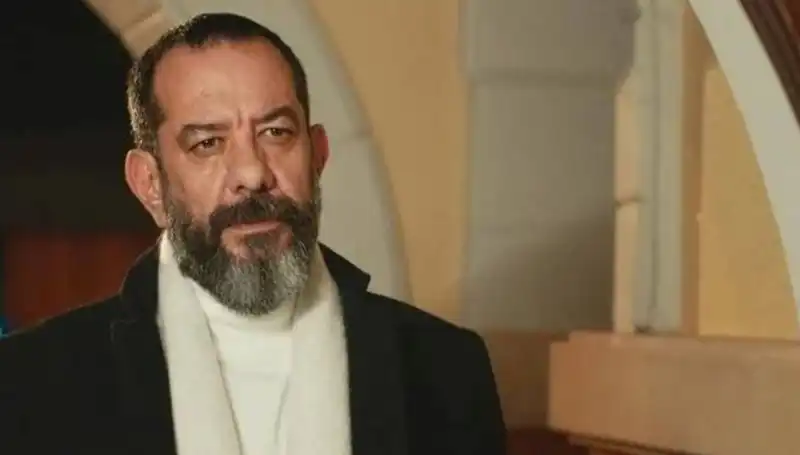Emre Törün Kimdir?  Ünlü Oyuncunun Trajik Hayatı ve Ölüm Nedenleri