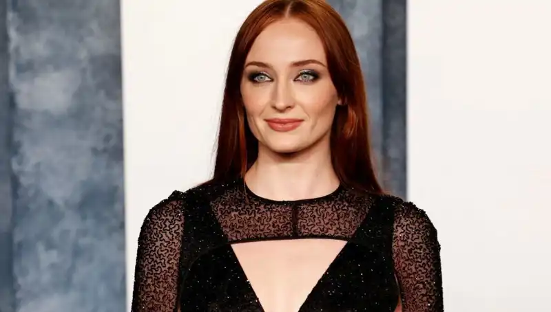 Game of Thrones Yıldızı Sophie Turner'ı Çileden Çıkaran O Yorum!