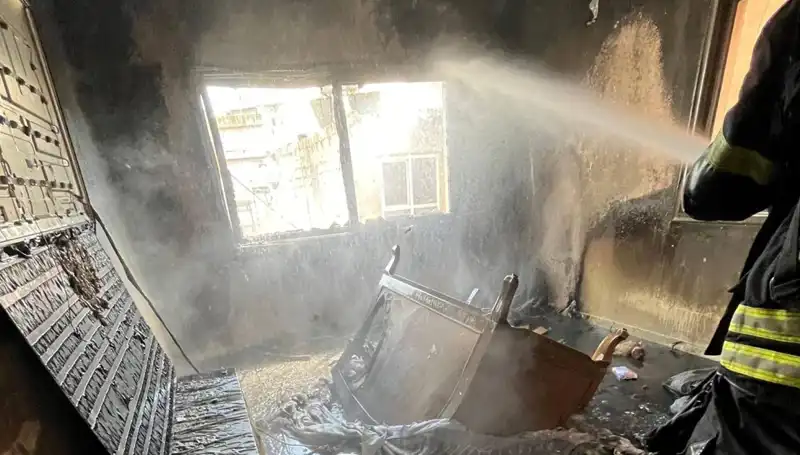Mersin'de Apartman Dairesinde Yangın: Mahallede Korku Dolu Anlar Yaşandı