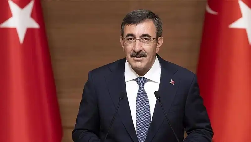Avrupa'nın Karanlık Yüzü: Cumhurbaşkanı Yardımcısı Yılmaz'dan Anti-Semitizm Uyarısı