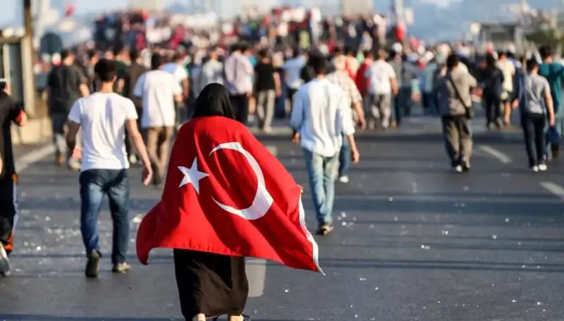 Kabine Üyeleri 15 Temmuz’u Unutmadı: Güçlü Mesajlar ve Vatanseverlik Vurgusu