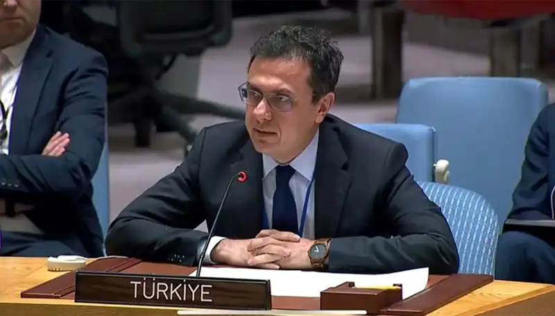 İsrail'in Suriye'ye Hava Saldırıları: Uluslararası Tepkiler ve Çözüm Arayışları