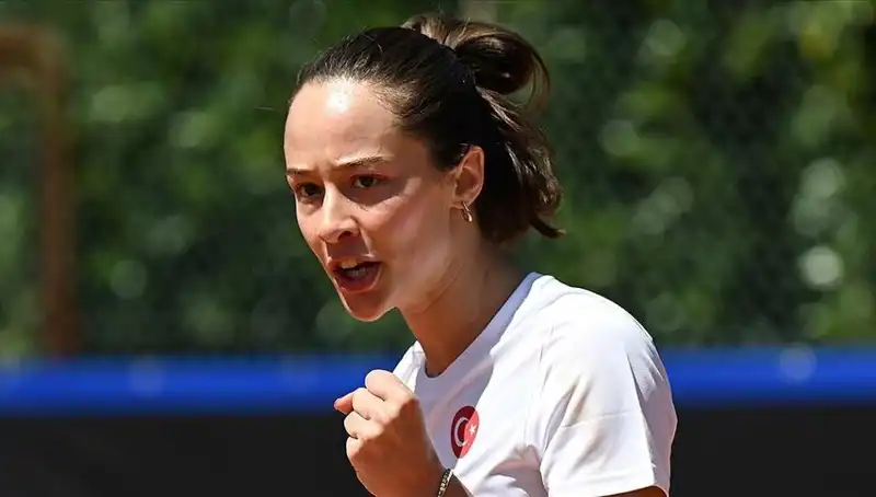 Milli Tenisçi Zeynep Sönmez, Grand Slam Finalinde Tarih Yazıyor!