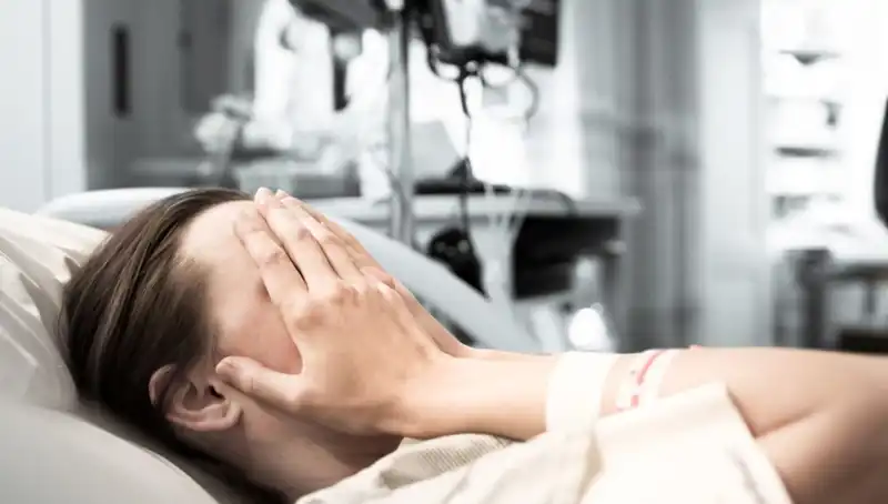 32 Yaşındaki Genç Kadının Korkunç Hastalığı: Doctorlar Yanlış Teşhis Koydu!