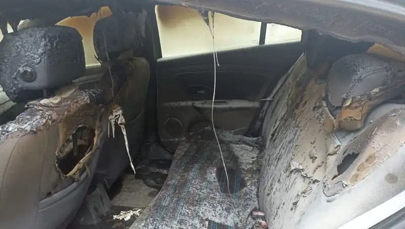 Esenyurt'ta Sıra Dışı Olay: Tehdit ve Şantajla Arabasını Yakan Şahıs!