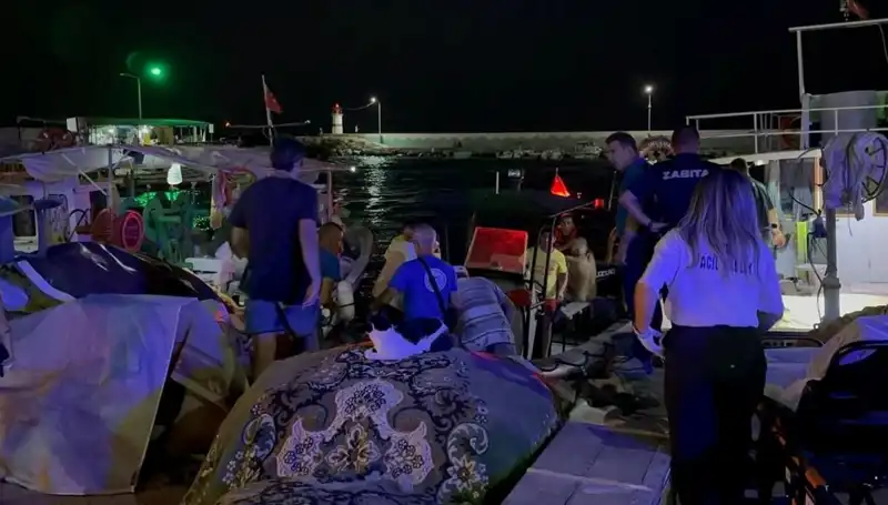 Balıkesir'de Yaşlı Adam Denizde Kayboldu: Arama Kurtarma Çalışmaları Hız Kazandı!