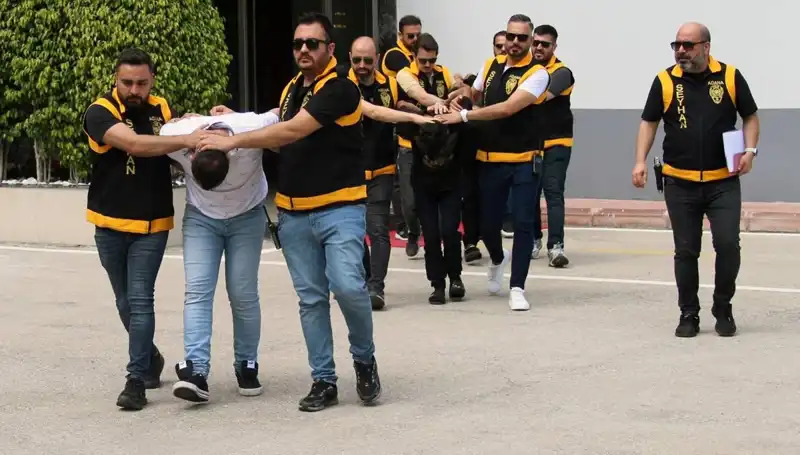 İş Adamı Sevgili Tuzağına Düştü: Kanlı Sıra Dışı Hırsızlık Olayı