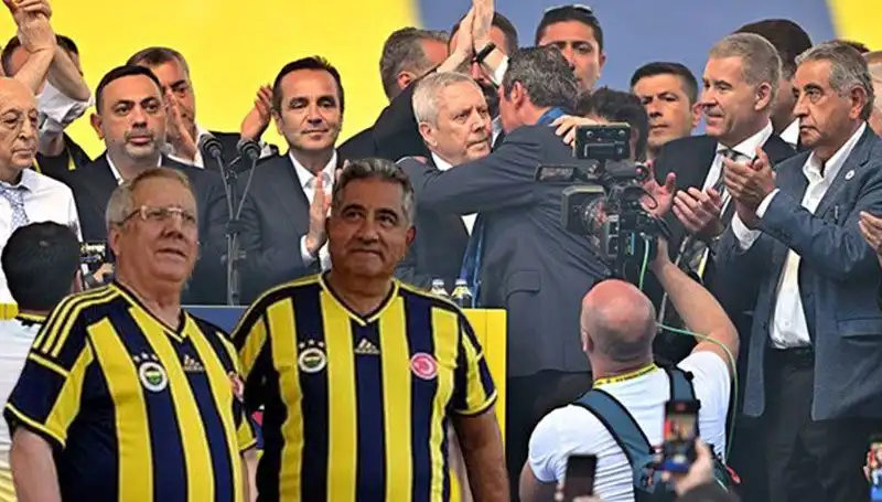 Aziz Yıldırım'ın Ekibinden Ali Koç'a İstifa Çağrısı: Mahmut Uslu Adaylığını Açıkladı!