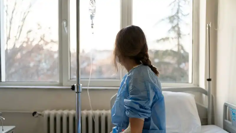 35 Yaşındaki Kadının Kanserle Mücadelesi: Sessiz Katilin Gerçek Yüzü