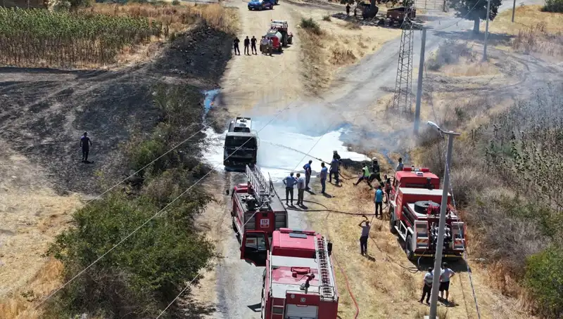 Seyir Halindeki Tanker Korkunç Bir Yangına Teslim Oldu