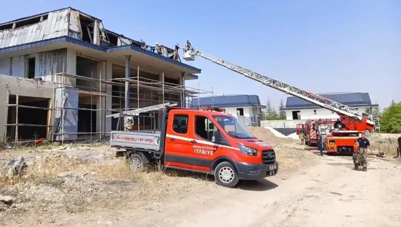 Gölbaşı'nda Villalar İçin Tehlikeli Yangın: Nedenleri ve Sonuçları