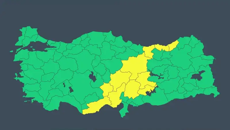 Türkiye'de 11 İle Sağanak ve Fırtına Uyarısı: Önlemler Alınmalı